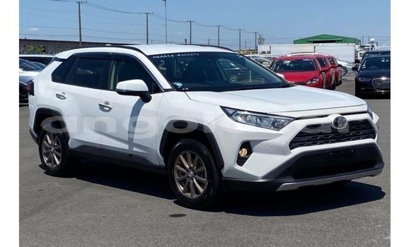 Comprar Importar Toyota 4Runner Branco Carro em Import - Dubai em Bengo Province Comprar Importar Toyota 4Runner Branco Carro em Import - Dubai em Bengo Province