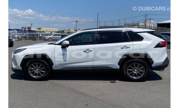 Comprar Importar Toyota 4Runner Branco Carro em Import - Dubai em Bengo Province Comprar Importar Toyota 4Runner Branco Carro em Import - Dubai em Bengo Province