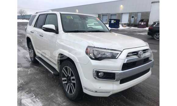 Buy Import Toyota 4Runner White Car in Import - Dubai in Bengo Province Buy Import Toyota 4Runner White Car in Import - Dubai in Bengo Province
