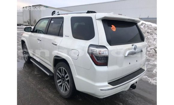 Buy Import Toyota 4Runner White Car in Import - Dubai in Bengo Province Buy Import Toyota 4Runner White Car in Import - Dubai in Bengo Province