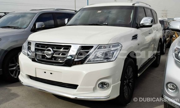 Buy Import Nissan Patrol White Car in Import - Dubai in Bengo Province Buy Import Nissan Patrol White Car in Import - Dubai in Bengo Province