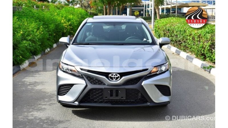 Big with watermark toyota camry bengo province import dubai 7837