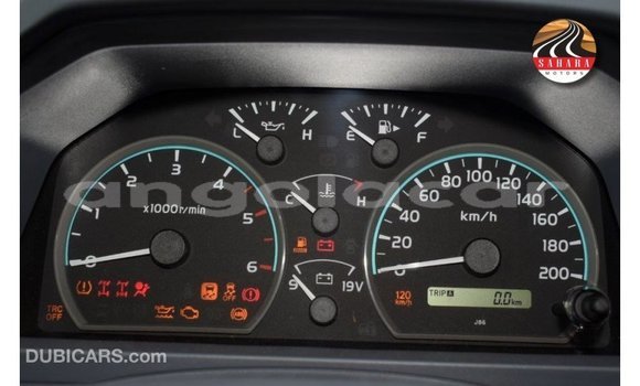 Buy Import Toyota Land Cruiser Red Car in Import - Dubai in Bengo Province Buy Import Toyota Land Cruiser Red Car in Import - Dubai in Bengo Province