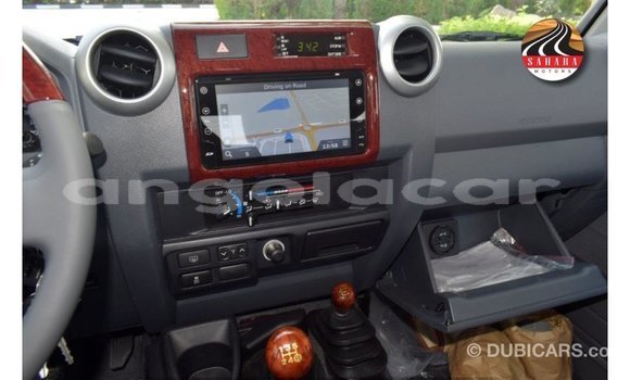 Buy Import Toyota Land Cruiser Red Car in Import - Dubai in Bengo Province Buy Import Toyota Land Cruiser Red Car in Import - Dubai in Bengo Province
