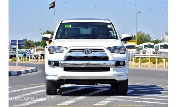 Buy Import Toyota 4Runner White Car in Import - Dubai in Bengo Province Buy Import Toyota 4Runner White Car in Import - Dubai in Bengo Province