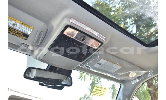 Buy Import Toyota 4Runner White Car in Import - Dubai in Bengo Province Buy Import Toyota 4Runner White Car in Import - Dubai in Bengo Province