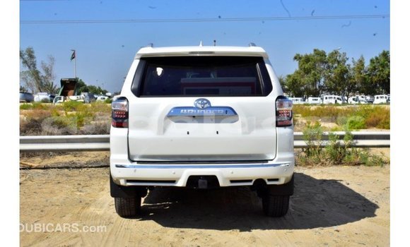 Buy Import Toyota 4Runner White Car in Import - Dubai in Bengo Province Buy Import Toyota 4Runner White Car in Import - Dubai in Bengo Province