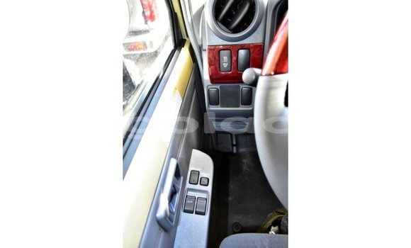 Buy Import Toyota Land Cruiser Beige Car in Import - Dubai in Bengo Province Buy Import Toyota Land Cruiser Beige Car in Import - Dubai in Bengo Province