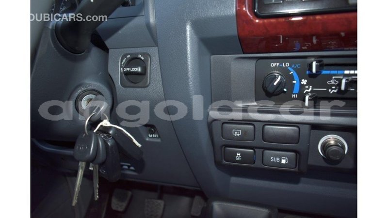 Big with watermark toyota land cruiser bengo province import dubai 7841