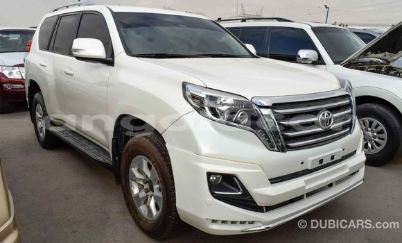 Comprar Importar Toyota Prado Branco Carro em Import - Dubai em Bengo Province Comprar Importar Toyota Prado Branco Carro em Import - Dubai em Bengo Province