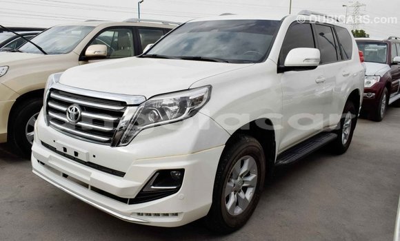 Comprar Importar Toyota Prado Branco Carro em Import - Dubai em Bengo Province Comprar Importar Toyota Prado Branco Carro em Import - Dubai em Bengo Province