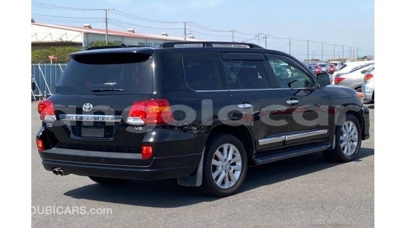 Big with watermark toyota land cruiser bengo province import dubai 7844
