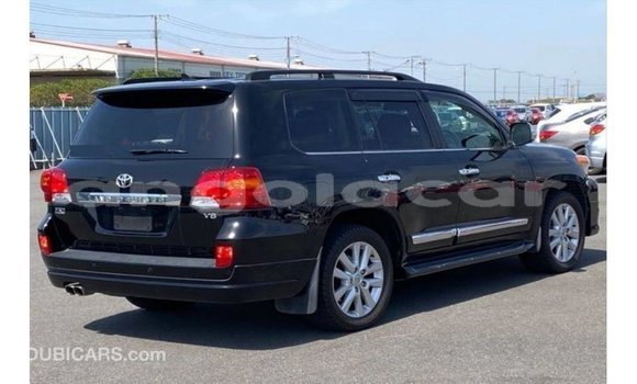 Comprar Importar Toyota Land Cruiser Preto Carro em Import - Dubai em Bengo Province Comprar Importar Toyota Land Cruiser Preto Carro em Import - Dubai em Bengo Province