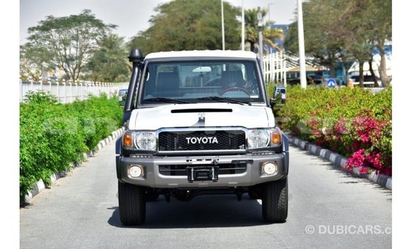 Buy Import Toyota Land Cruiser Other Car in Import - Dubai in Bengo Province Buy Import Toyota Land Cruiser Other Car in Import - Dubai in Bengo Province