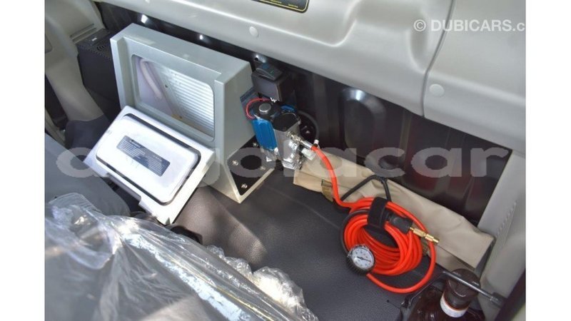 Big with watermark toyota land cruiser bengo province import dubai 7848