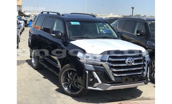 Comprar Importar Toyota Land Cruiser Preto Carro em Import - Dubai em Bengo Province Comprar Importar Toyota Land Cruiser Preto Carro em Import - Dubai em Bengo Province
