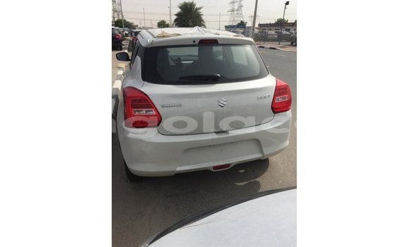 Comprar Importar Suzuki Swift Branco Carro em Import - Dubai em Bengo Province Comprar Importar Suzuki Swift Branco Carro em Import - Dubai em Bengo Province