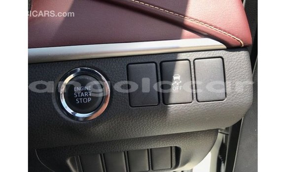 Comprar Importar Toyota Harrier Branco Carro em Import - Dubai em Bengo Province Comprar Importar Toyota Harrier Branco Carro em Import - Dubai em Bengo Province