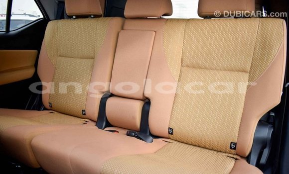 Comprar Importar Toyota Fortuner Branco Carro em Import - Dubai em Bengo Province Comprar Importar Toyota Fortuner Branco Carro em Import - Dubai em Bengo Province