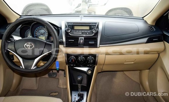 Comprar Importar Toyota Yaris Branco Carro em Import - Dubai em Bengo Province Comprar Importar Toyota Yaris Branco Carro em Import - Dubai em Bengo Province