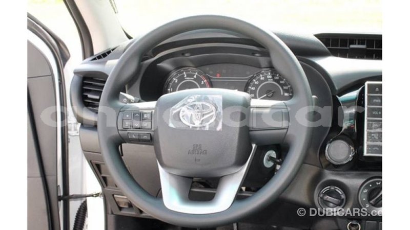 Big with watermark toyota hilux bengo province import dubai 7860