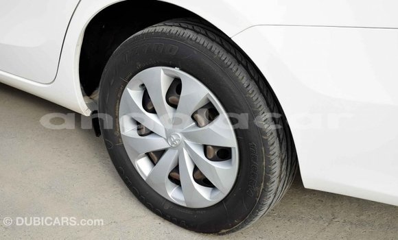Comprar Importar Toyota Yaris Branco Carro em Import - Dubai em Bengo Province Comprar Importar Toyota Yaris Branco Carro em Import - Dubai em Bengo Province