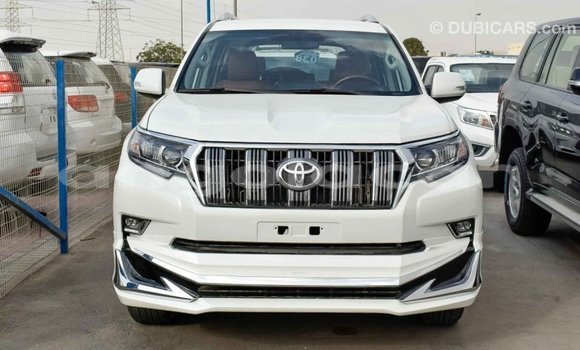 Comprar Importar Toyota Prado Branco Carro em Import - Dubai em Bengo Province Comprar Importar Toyota Prado Branco Carro em Import - Dubai em Bengo Province