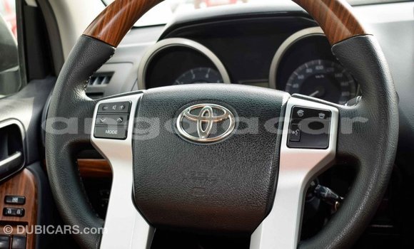 Comprar Importar Toyota Prado Branco Carro em Import - Dubai em Bengo Province Comprar Importar Toyota Prado Branco Carro em Import - Dubai em Bengo Province