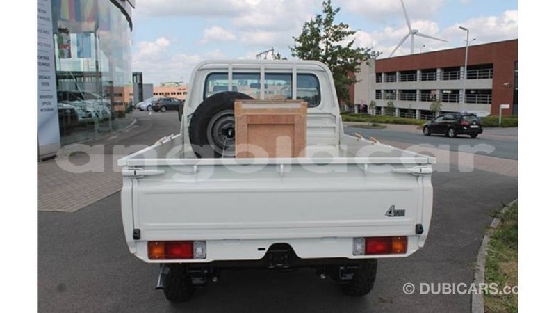 Big with watermark toyota land cruiser bengo province import dubai 7869