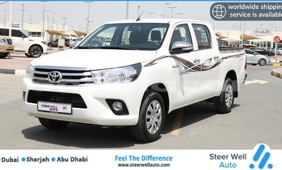 Comprar Importar Toyota Hilux Branco Carro em Import - Dubai em Bengo Province Comprar Importar Toyota Hilux Branco Carro em Import - Dubai em Bengo Province