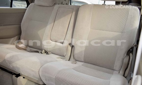Comprar Importar Toyota Fortuner Branco Carro em Import - Dubai em Bengo Province Comprar Importar Toyota Fortuner Branco Carro em Import - Dubai em Bengo Province
