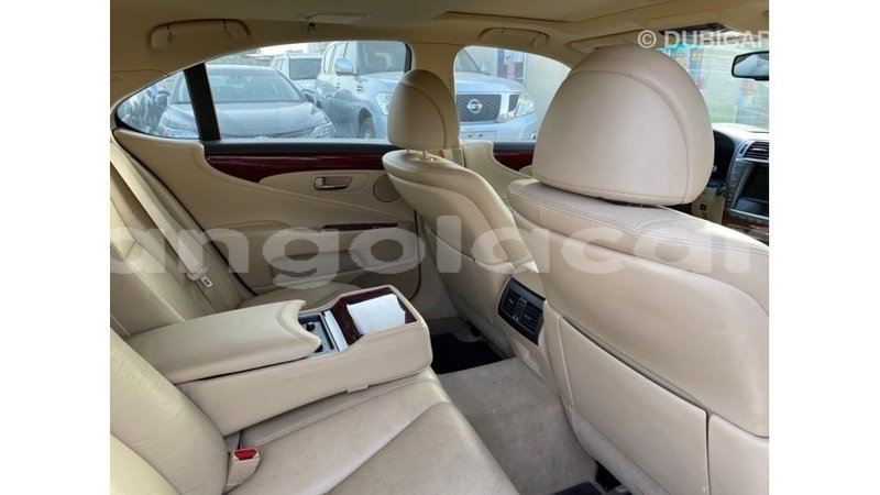 Big with watermark lexus ls bengo province import dubai 7874