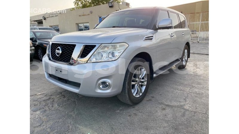 Big with watermark nissan patrol bengo province import dubai 7875