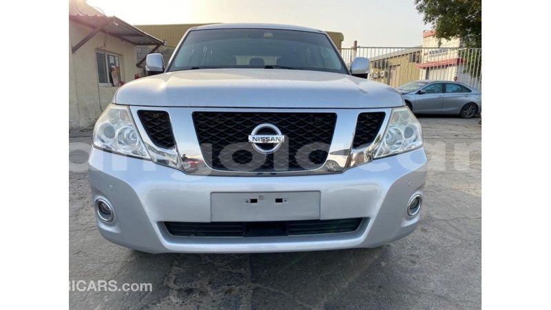 Big with watermark nissan patrol bengo province import dubai 7875