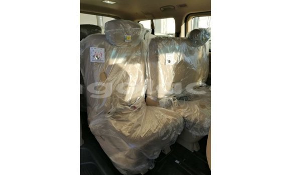 Acheter Import Voiture Hyundai Accent Blanc à Import - Dubai, Province de Bengo Acheter Import Voiture Hyundai Accent Blanc à Import - Dubai, Province de Bengo