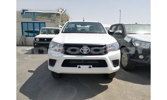 Acheter Import Voiture Toyota Hilux Blanc à Import - Dubai, Province de Bengo Acheter Import Voiture Toyota Hilux Blanc à Import - Dubai, Province de Bengo