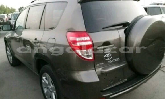 Comprar Usado Toyota RAV4 Outro Carro em Luanda em Luanda Province Comprar Usado Toyota RAV4 Outro Carro em Luanda em Luanda Province