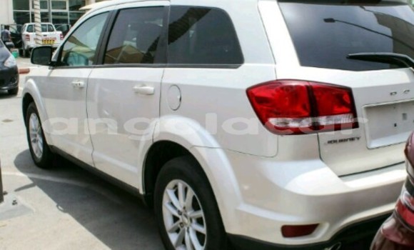 Comprar Novo Dodge Journey Branco Carro em Luanda em Luanda Province Comprar Novo Dodge Journey Branco Carro em Luanda em Luanda Province