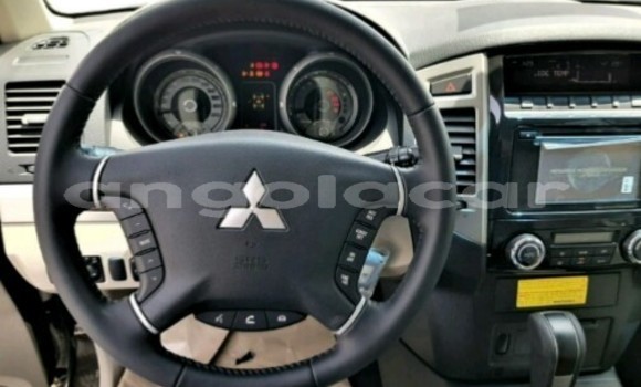 Comprar Novo Mitsubishi Pajero Outro Carro em Luanda em Luanda Province Comprar Novo Mitsubishi Pajero Outro Carro em Luanda em Luanda Province