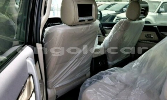 Comprar Novo Mitsubishi Pajero Outro Carro em Luanda em Luanda Province Comprar Novo Mitsubishi Pajero Outro Carro em Luanda em Luanda Province