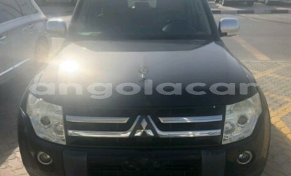 Buy Used Mitsubishi Pajero Black Car in Luanda in Luanda Province Buy Used Mitsubishi Pajero Black Car in Luanda in Luanda Province