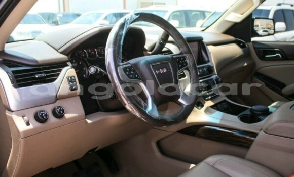 Buy New GMC Yukon Black Car in Luanda in Luanda Province Buy New GMC Yukon Black Car in Luanda in Luanda Province
