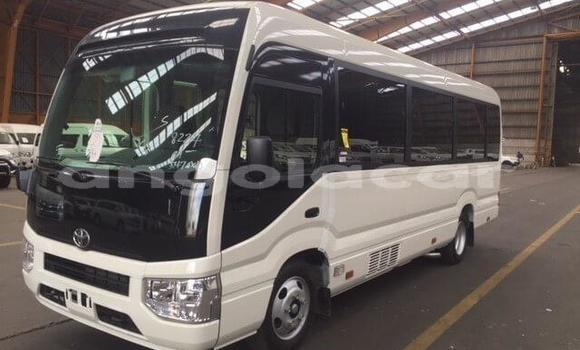 Acheter Occasion Voiture Toyota Coaster Autre à Luanda, Province de Luanda Acheter Occasion Voiture Toyota Coaster Autre à Luanda, Province de Luanda