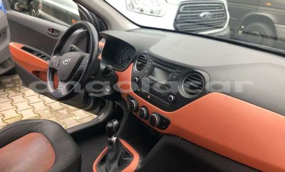 Comprar Usado Hyundai i10 Outro Carro em Luanda em Luanda Province Comprar Usado Hyundai i10 Outro Carro em Luanda em Luanda Province