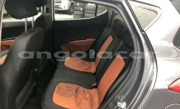 Comprar Usado Hyundai i10 Outro Carro em Luanda em Luanda Province Comprar Usado Hyundai i10 Outro Carro em Luanda em Luanda Province
