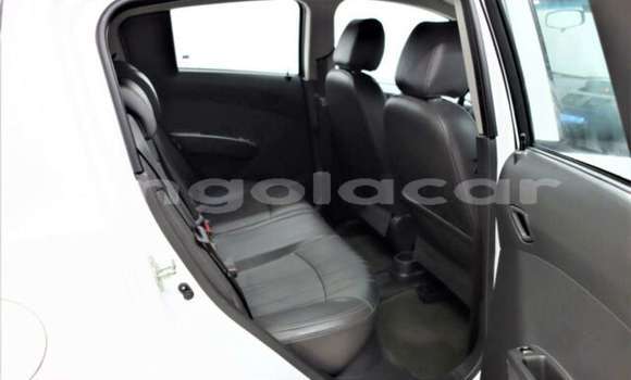 Comprar Novo Chevrolet spark Branco Carro em Luanda em Luanda Province Comprar Novo Chevrolet spark Branco Carro em Luanda em Luanda Province