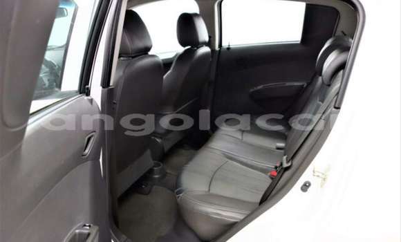 Comprar Novo Chevrolet spark Branco Carro em Luanda em Luanda Province Comprar Novo Chevrolet spark Branco Carro em Luanda em Luanda Province