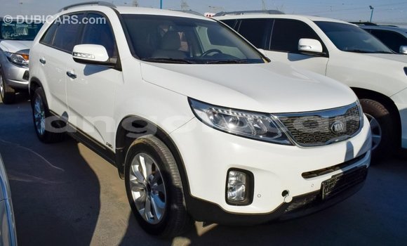 Comprar Importar Kia Sorento Branco Carro em Import - Dubai em Bengo Province Comprar Importar Kia Sorento Branco Carro em Import - Dubai em Bengo Province
