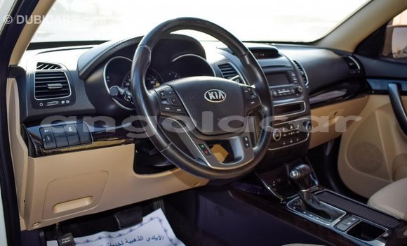Comprar Importar Kia Sorento Branco Carro em Import - Dubai em Bengo Province Comprar Importar Kia Sorento Branco Carro em Import - Dubai em Bengo Province