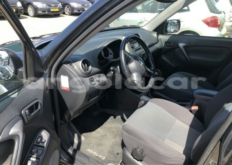 Big with watermark toyota rav4 luanda province luanda 7959